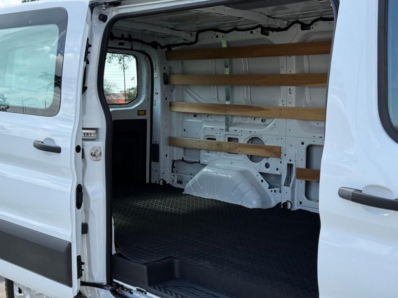 2025 Ford Transit 250