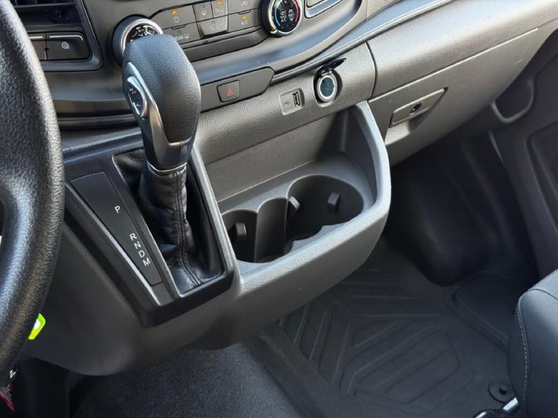 2025 Ford Transit 250
