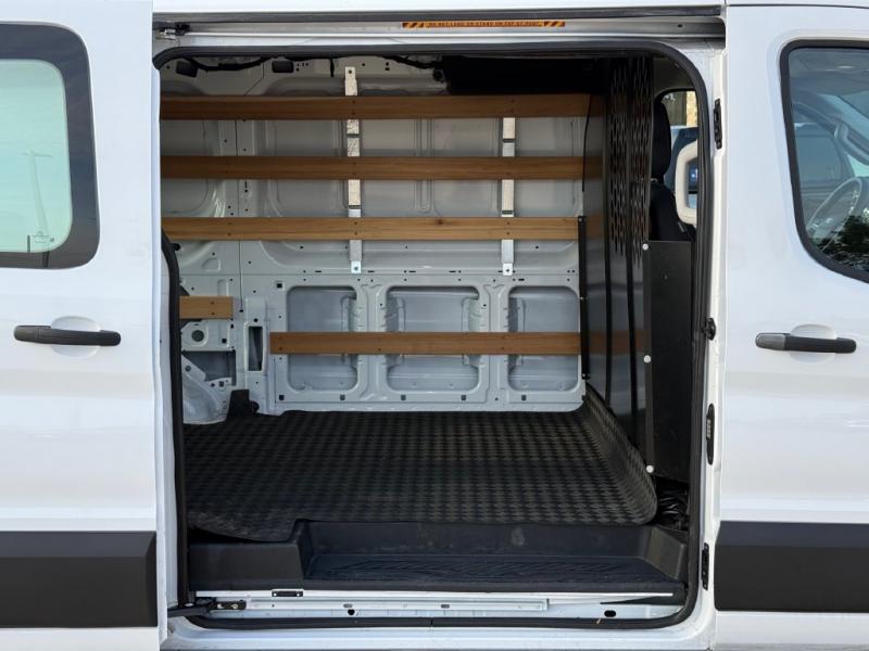 2025 Ford Transit 250
