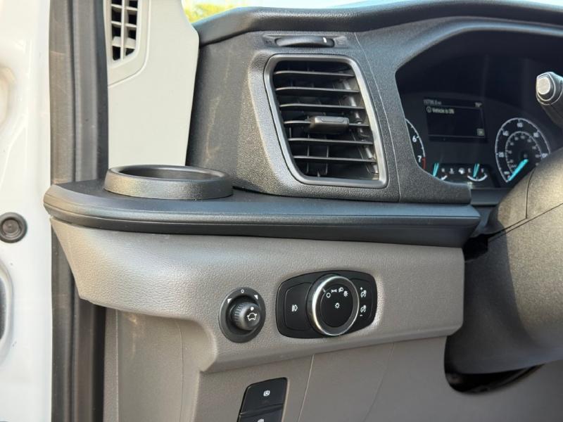 2025 Ford Transit 250