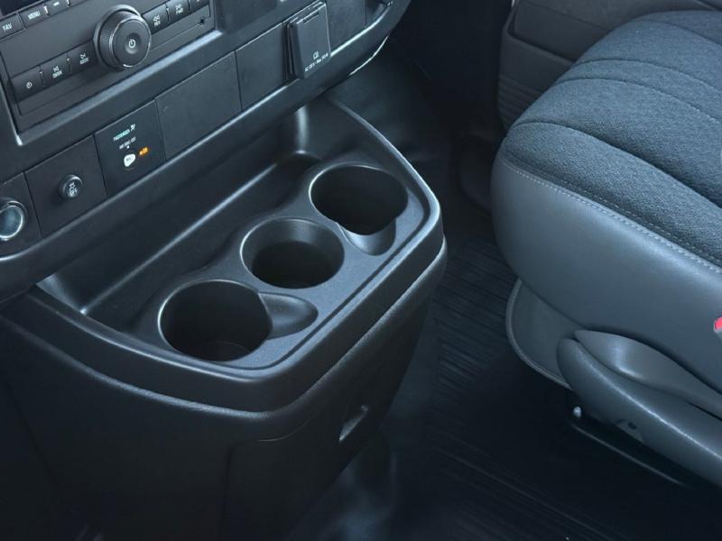 2025 Chevrolet Express 2500