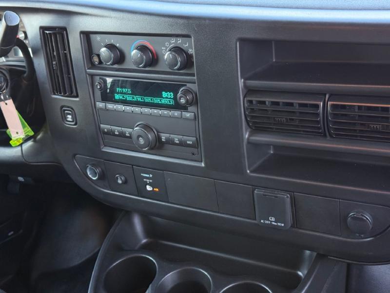 2025 Chevrolet Express 2500