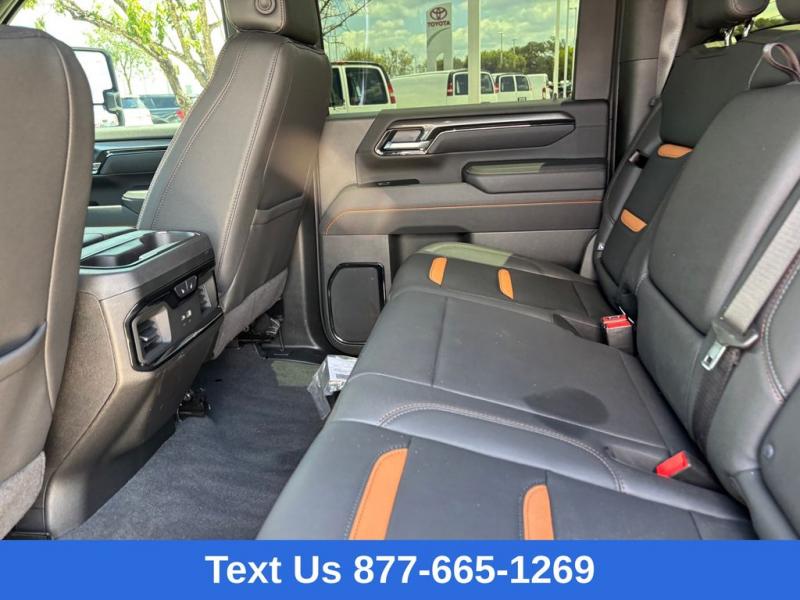 2025 GMC Sierra 2500HD
