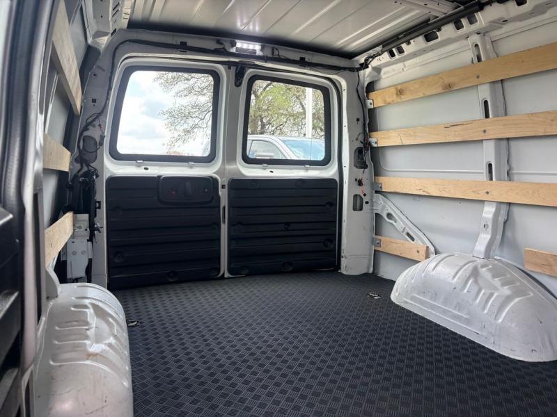 2024 GMC Savana 2500