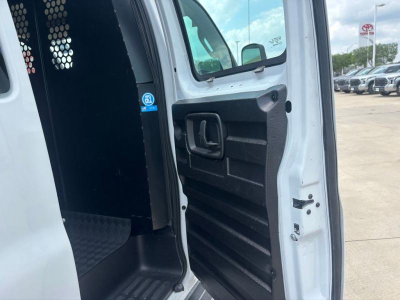 2024 GMC Savana 2500