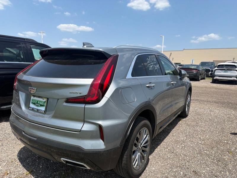 2025 Cadillac XT4
