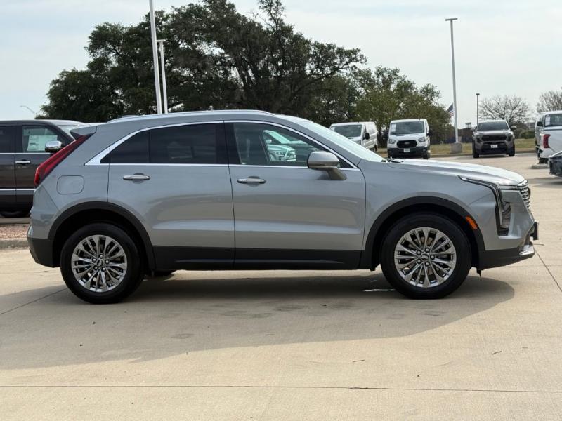 2025 Cadillac XT4