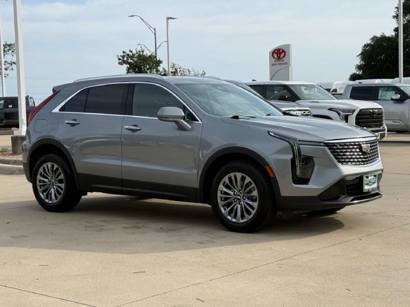 2025 Cadillac XT4