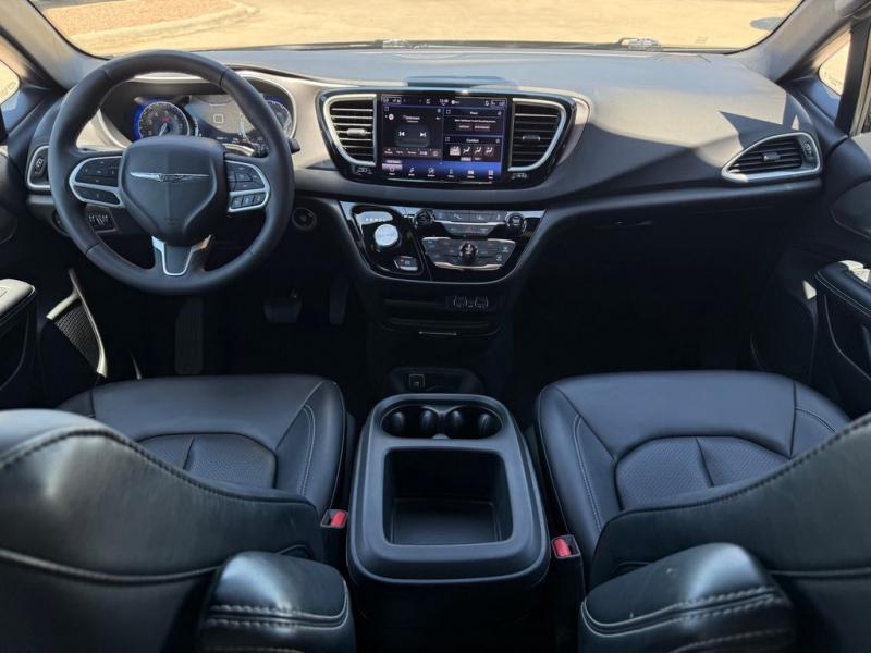 2025 Chrysler Pacifica