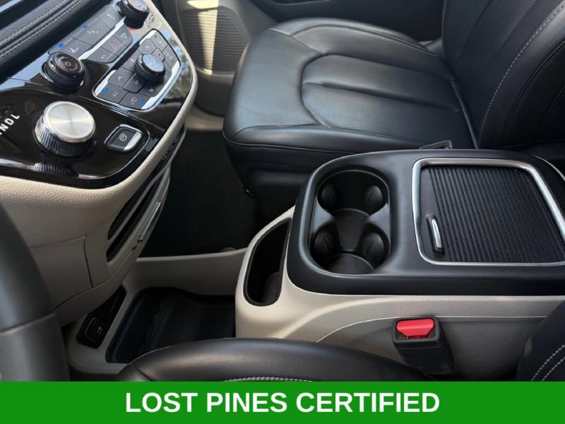 2023 Chrysler Pacifica Hybrid
