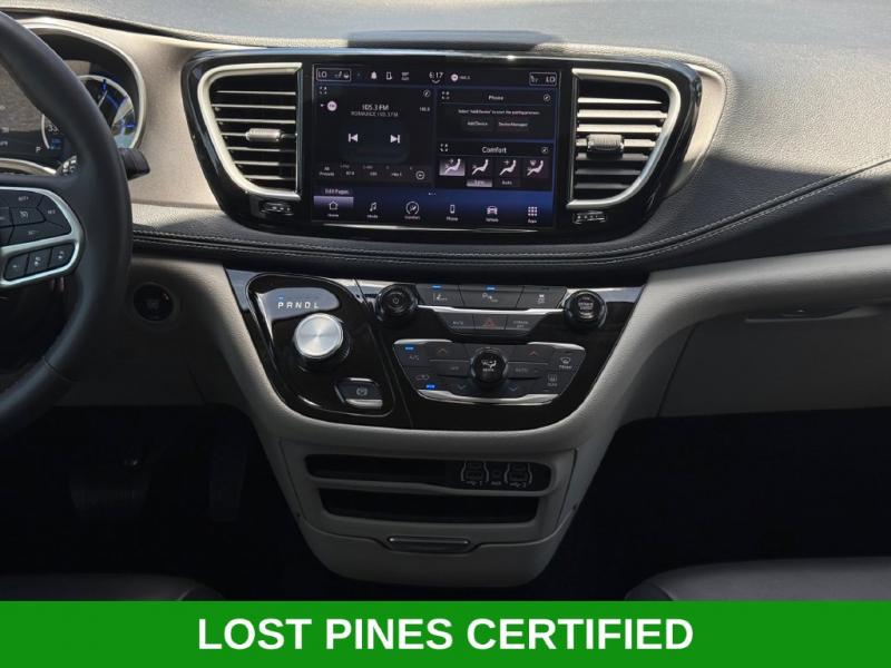 2023 Chrysler Pacifica Hybrid