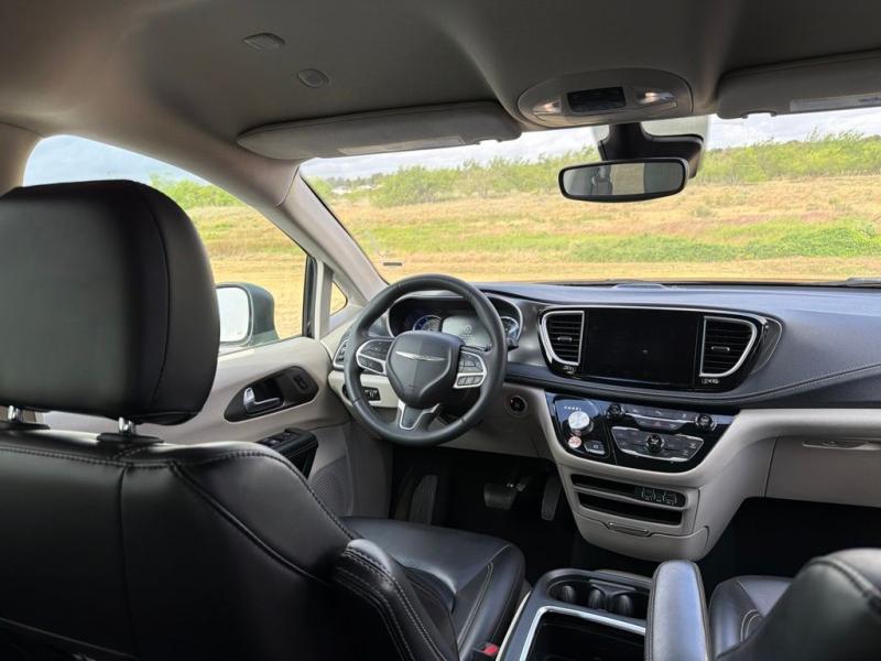 2023 Chrysler Pacifica Hybrid