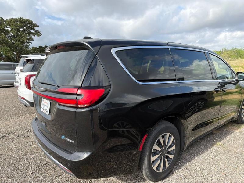 2023 Chrysler Pacifica Hybrid