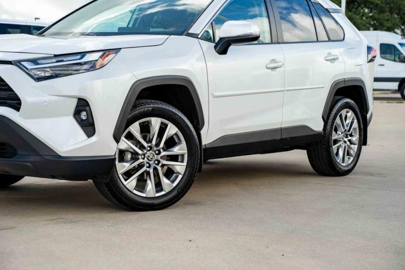 2025 Toyota RAV4