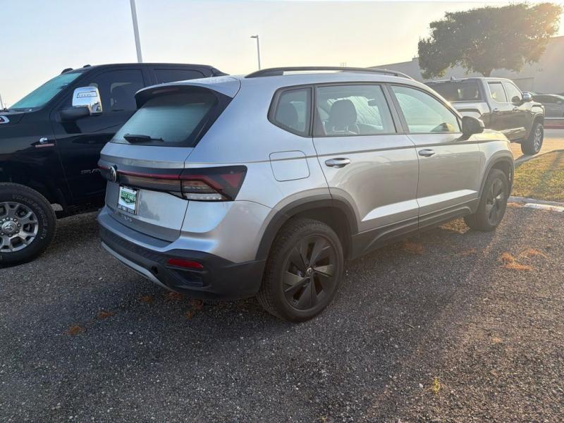 2025 Volkswagen Taos