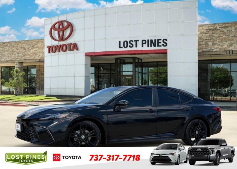2026 Toyota Camry SE Nightshade
