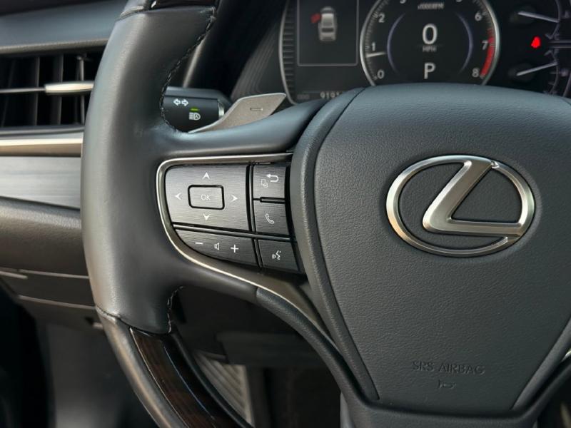 2020 Lexus ES
