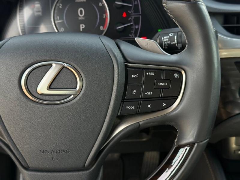 2020 Lexus ES