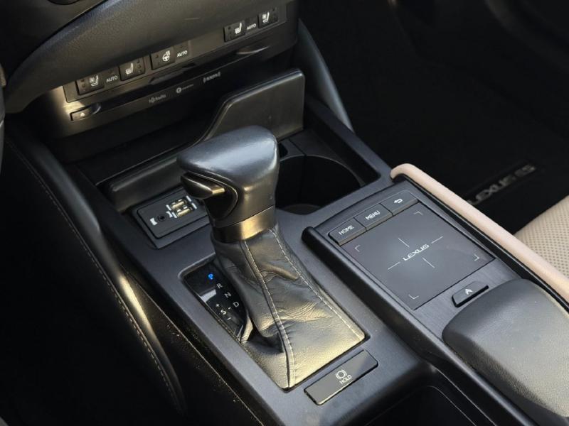 2020 Lexus ES