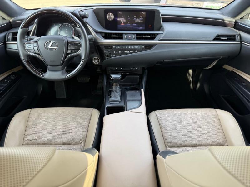 2020 Lexus ES
