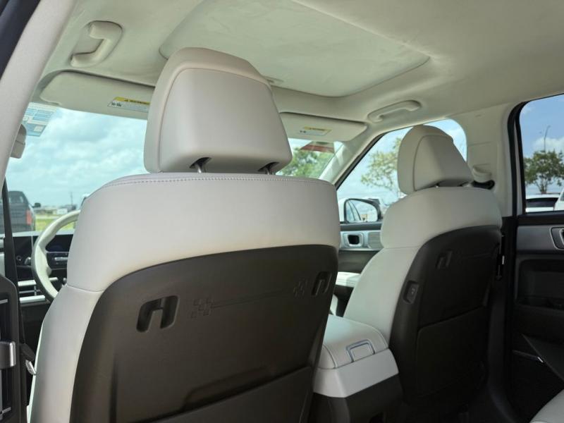 2025 Hyundai Santa Fe