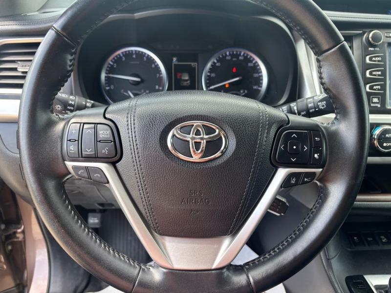 2017 Toyota Highlander