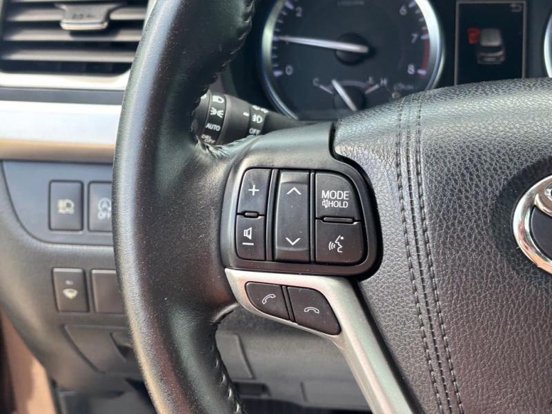 2017 Toyota Highlander