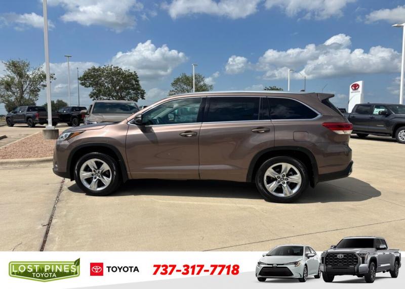 2017 Toyota Highlander