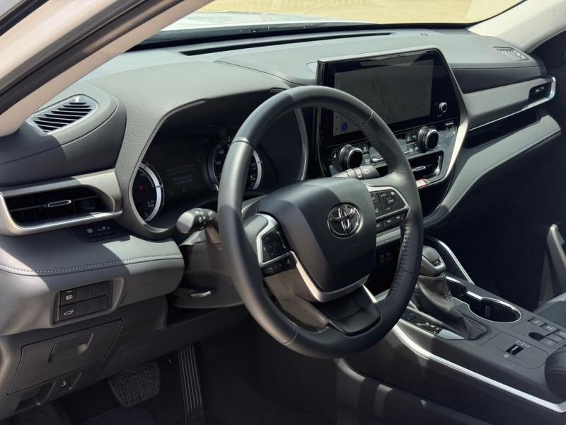 2026 Toyota Highlander Hybrid