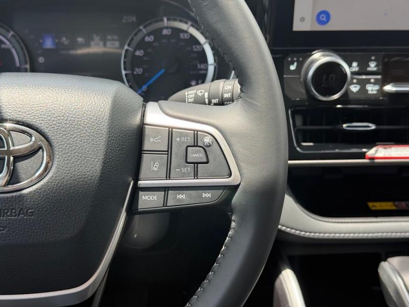 2026 Toyota Highlander Hybrid