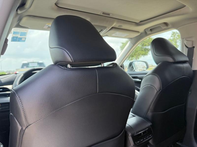2026 Toyota Highlander Hybrid