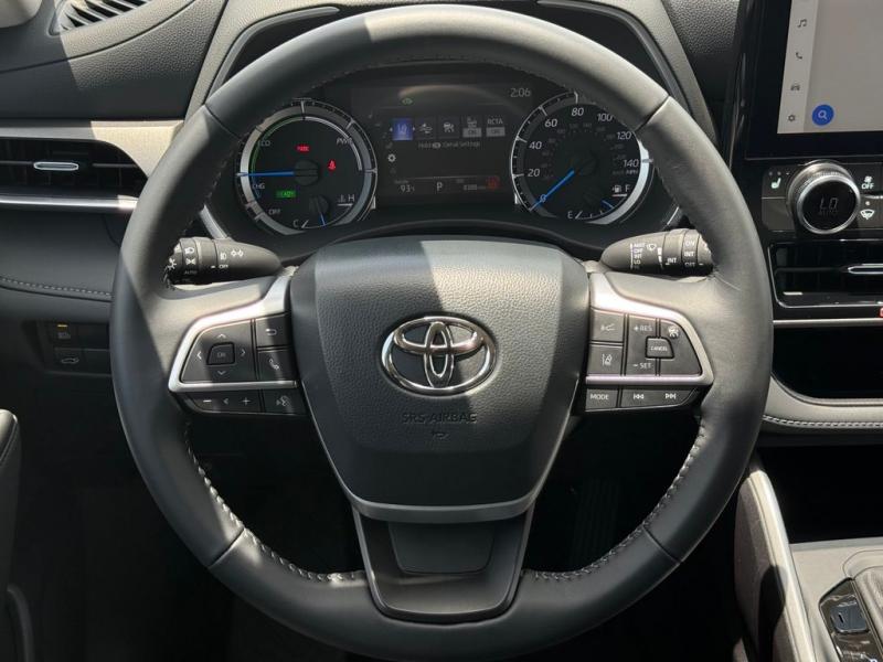 2026 Toyota Highlander Hybrid