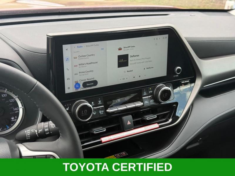 2026 Toyota Highlander Hybrid