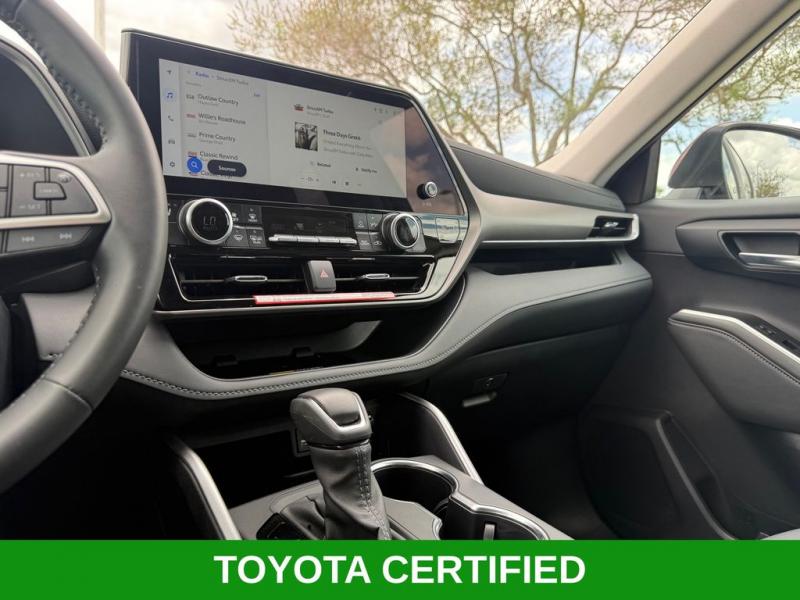 2026 Toyota Highlander Hybrid