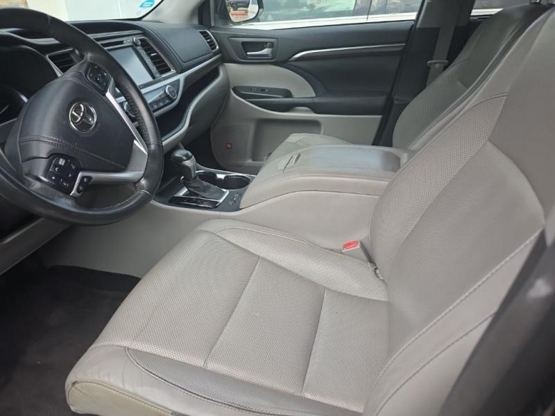 2015 Toyota Highlander