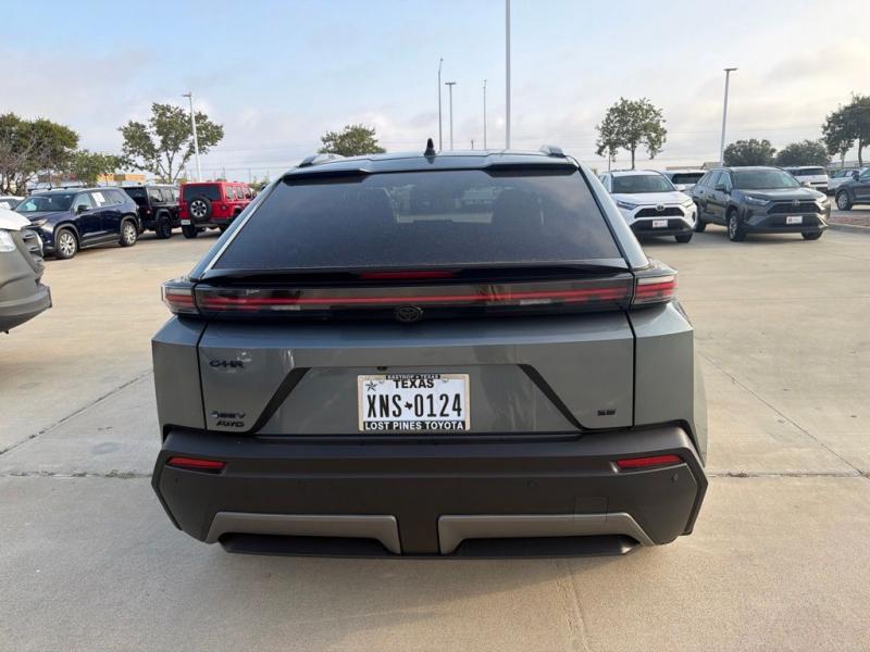 2026 Toyota C HR