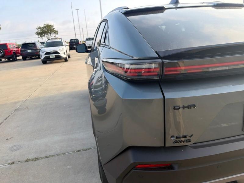 2026 Toyota C HR