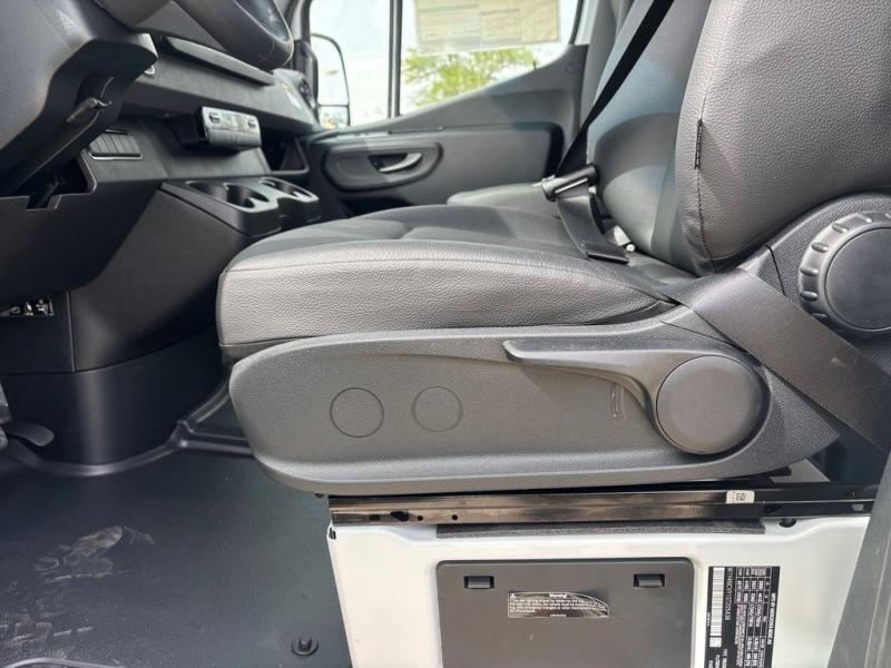 2025 Mercedes-Benz Sprinter 2500