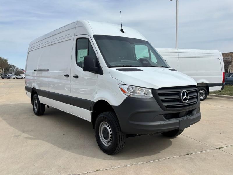 2025 Mercedes-Benz Sprinter 2500