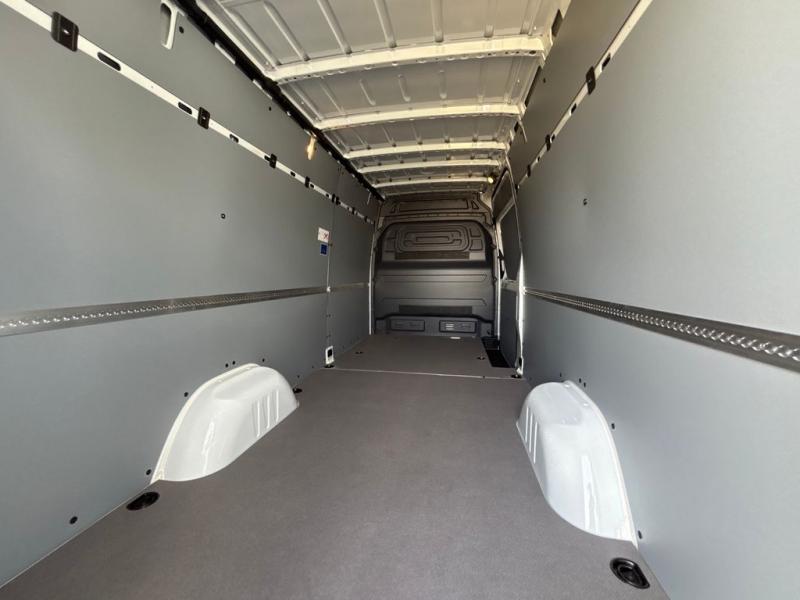 2025 Mercedes-Benz Sprinter 2500