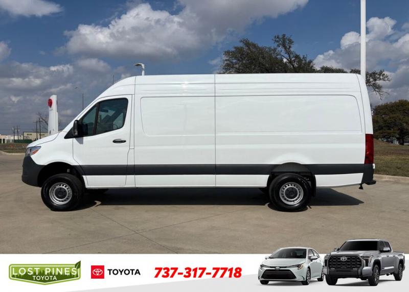 2025 Mercedes-Benz Sprinter 2500