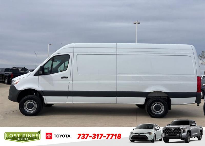 2025 Mercedes-Benz Sprinter 2500