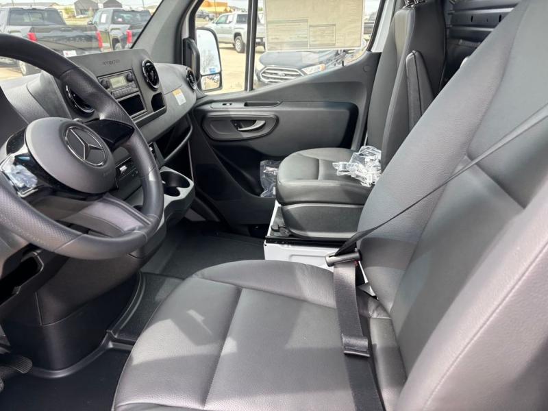 2025 Mercedes-Benz Sprinter 2500