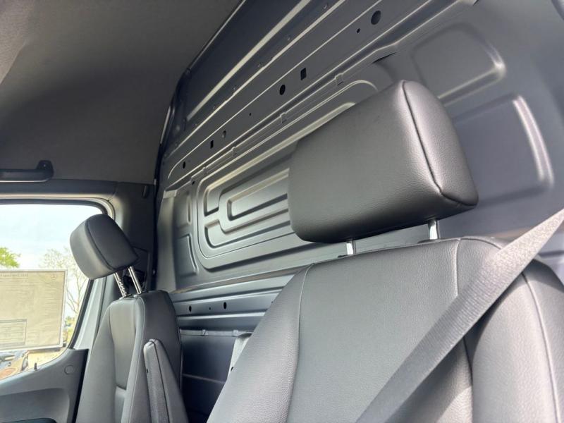 2025 Mercedes-Benz Sprinter 2500