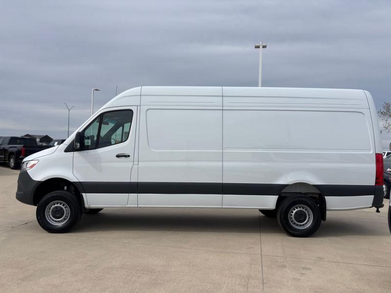 2025 Mercedes-Benz Sprinter 2500