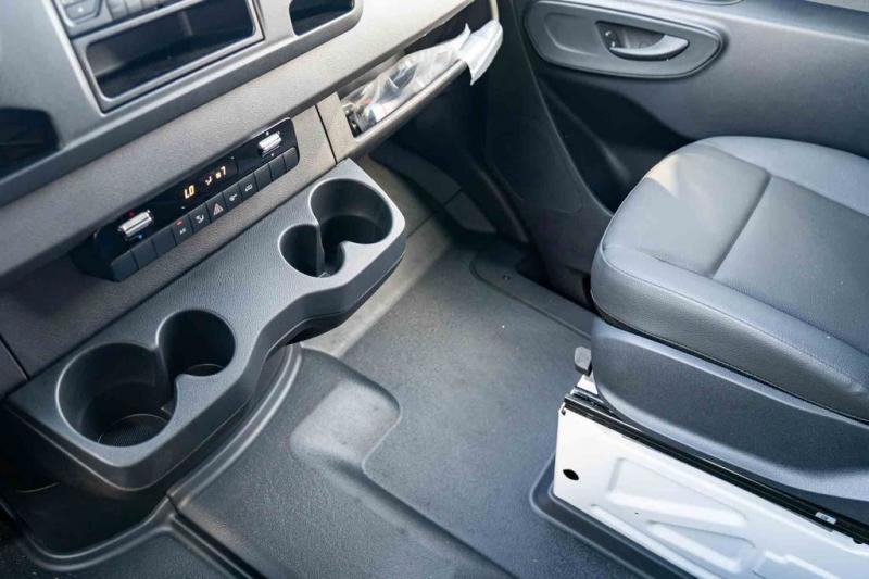 2025 Mercedes-Benz Sprinter 2500