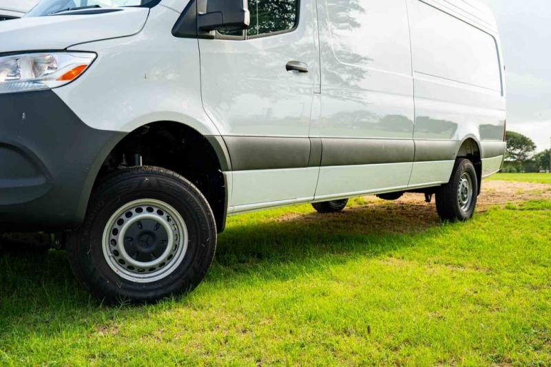2025 Mercedes-Benz Sprinter 2500