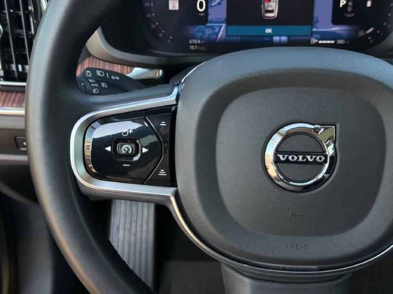 2025 Volvo V60 Cross Country