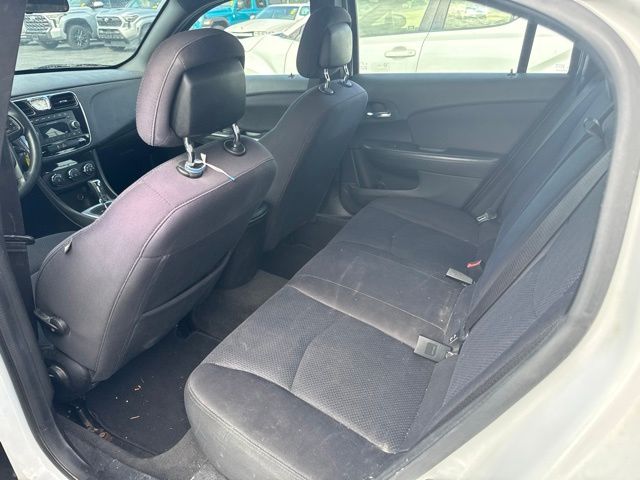2013 Chrysler 200