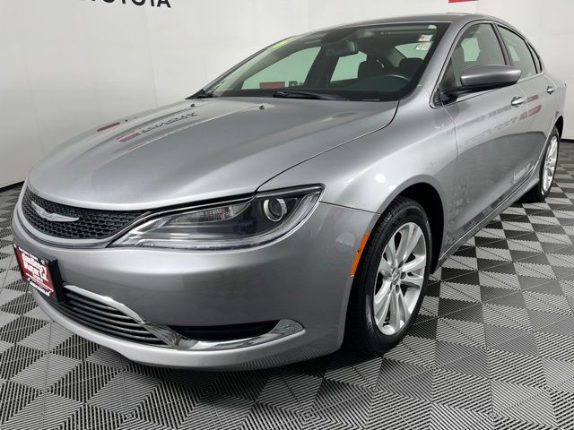 2016 Chrysler 200